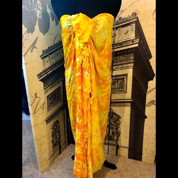 Bright sunny swimsuit cover - Picture 1 of 2